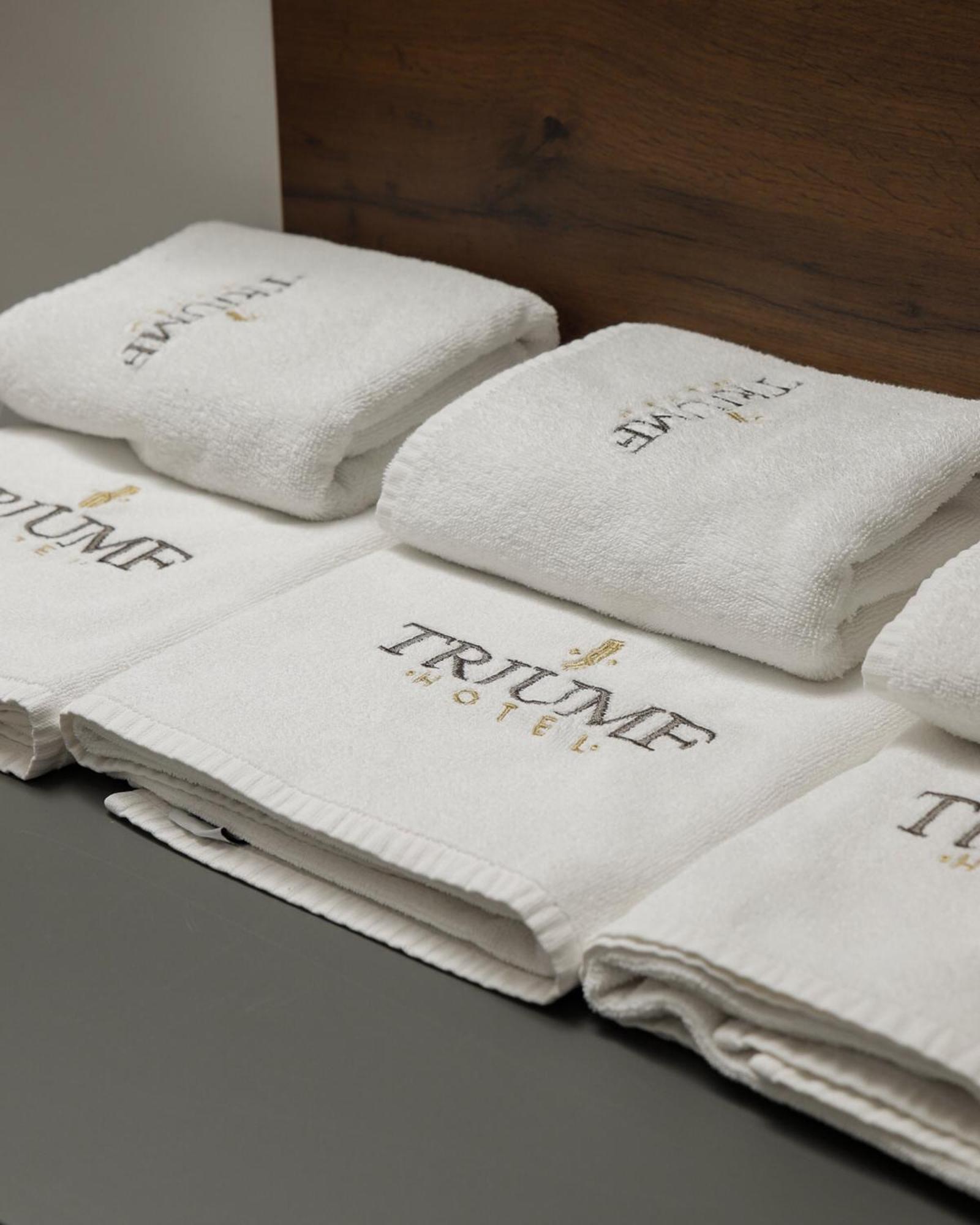 Triumf Hotel Prizren Eksteriør billede