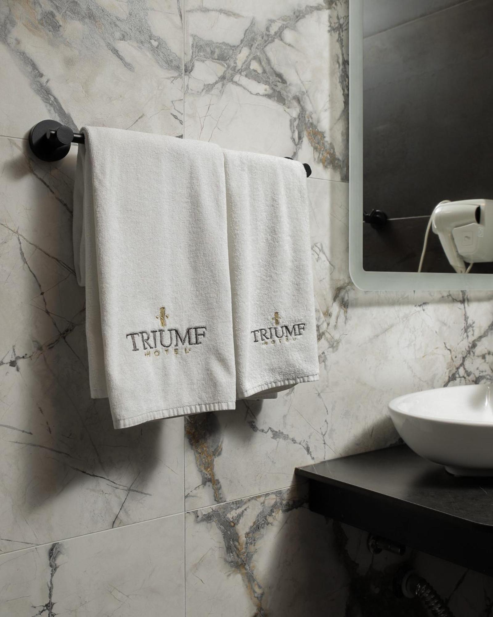 Triumf Hotel Prizren Eksteriør billede